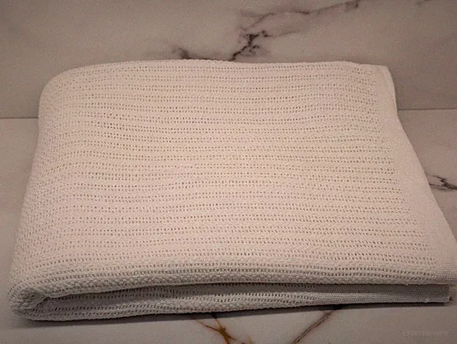 100% Cotton Woven Blanket – Breathable & Lightweight – White